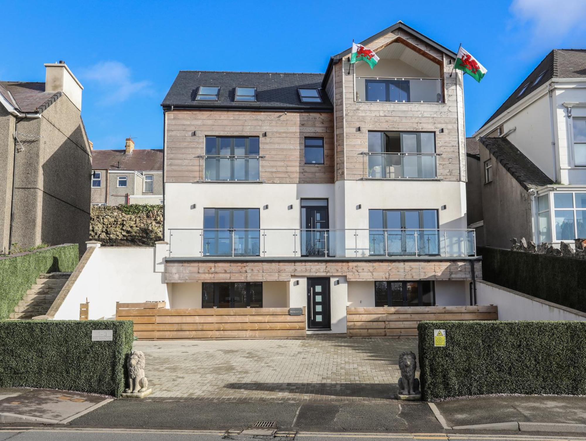Bryn Min Manton Penthouse Apartment Caernarfon Exterior foto