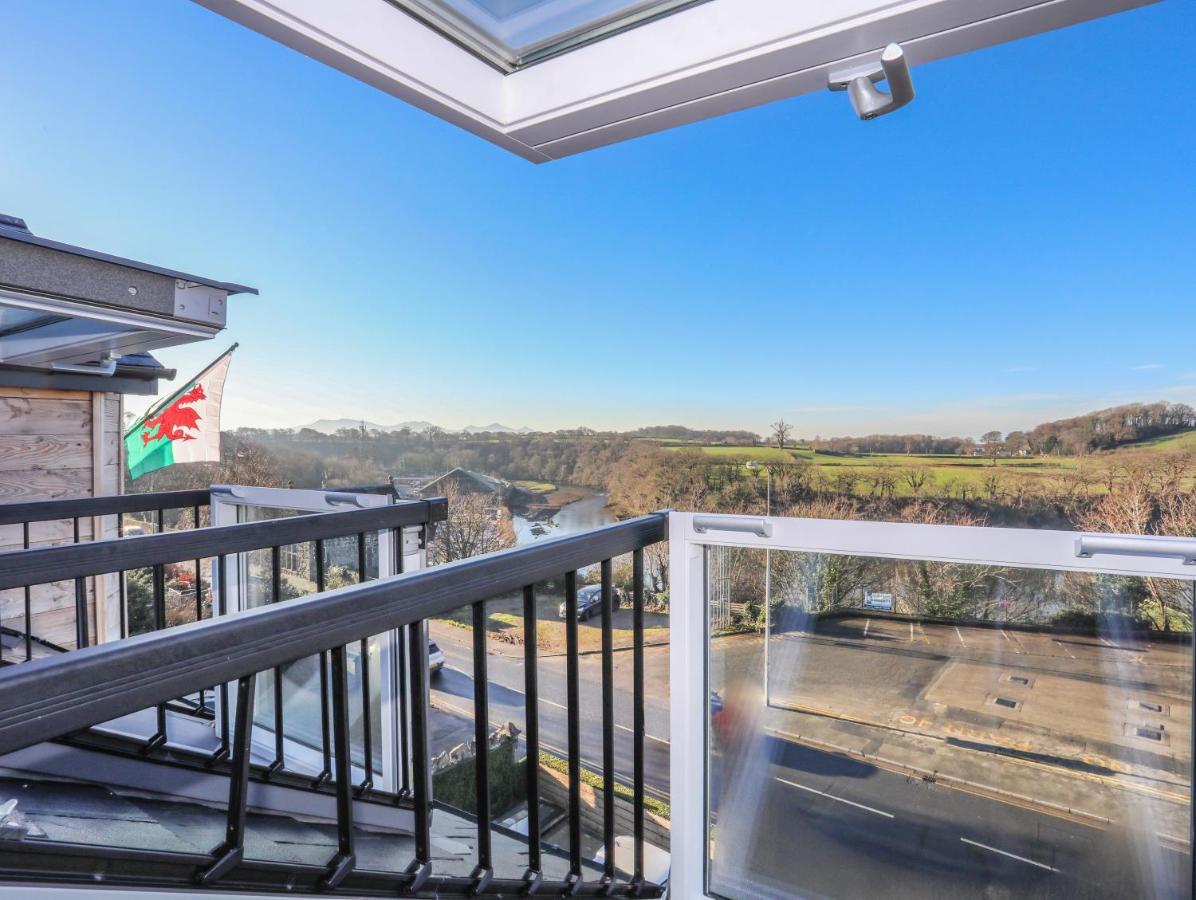 Bryn Min Manton Penthouse Apartment Caernarfon Exterior foto